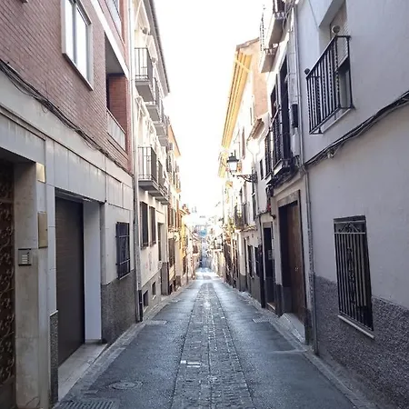 Bonito Ap Centrico Patio Wifi Parking Gratis. * グラナダ