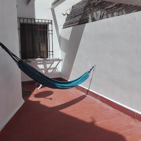 Daire Bonito Ap Centrico Patio Wifi Parking Gratis. *